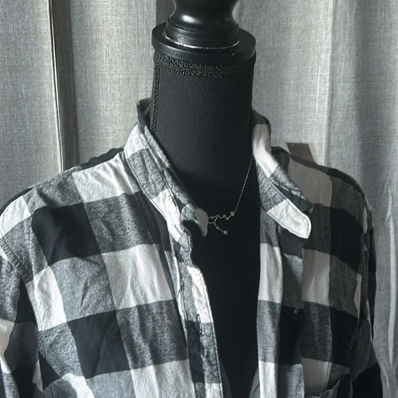 Black and White Plaid Universal Thread Button Up - Picture 2 of 5
